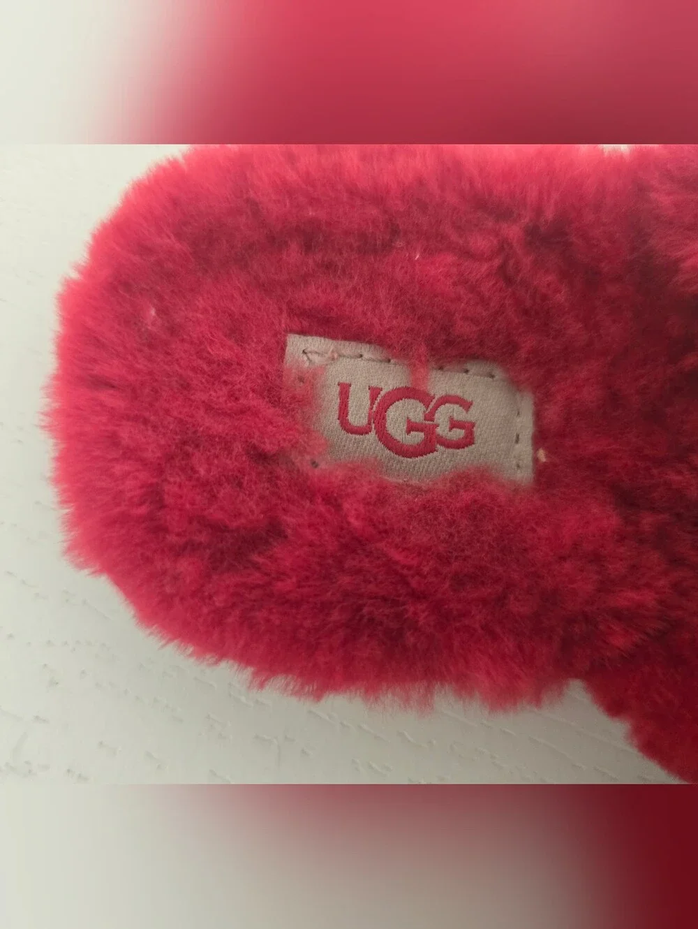 Kids UGG Fluff Yeah Slide - Ribbon Red Colorway